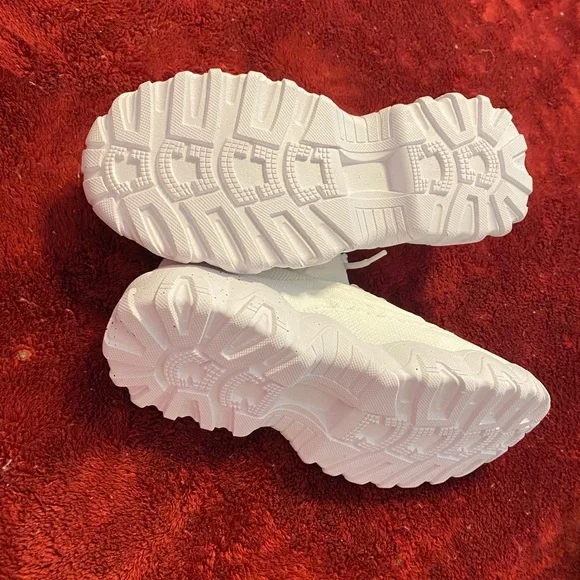 Slip on shoes - Picture 4 of 6